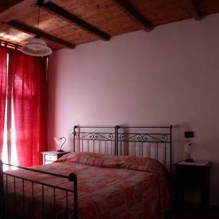 Lantställe Cascina Caldera Cantarana