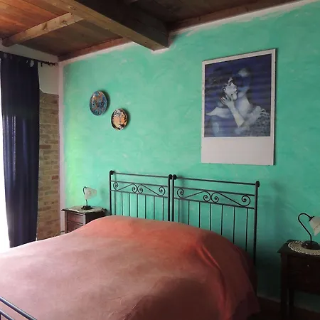 Country house Cascina Caldera *