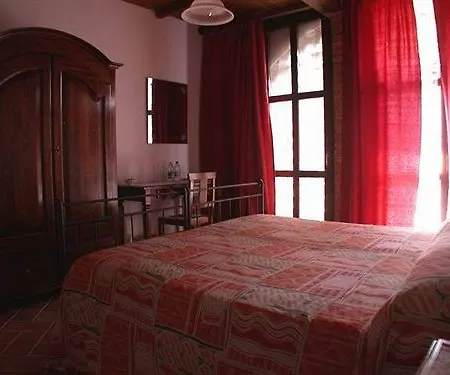 Country house Cascina Caldera Cantarana